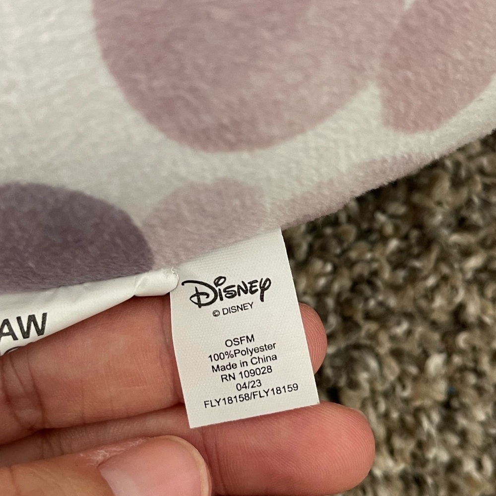 NWT Disney Minnie Mouse Ears Bow Travel Neck Pillow - Picture 3 of 5